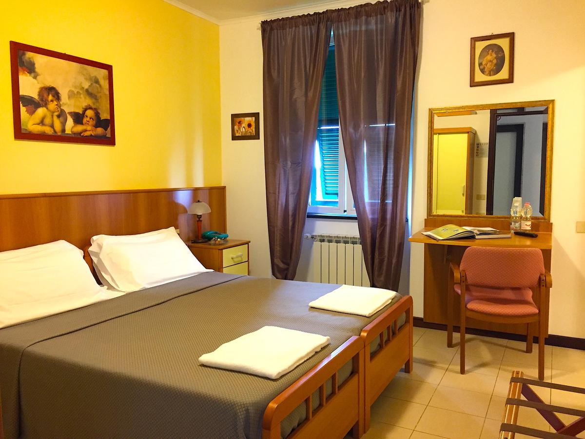 Hotel Montallegro ラッパロ エクステリア 写真